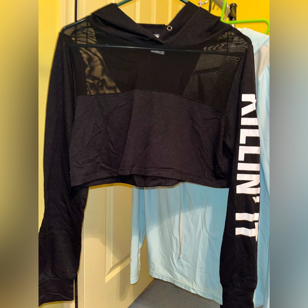 Infinite Performance Women’s Large ‘Killin It’ Mesh Crop Hoodie